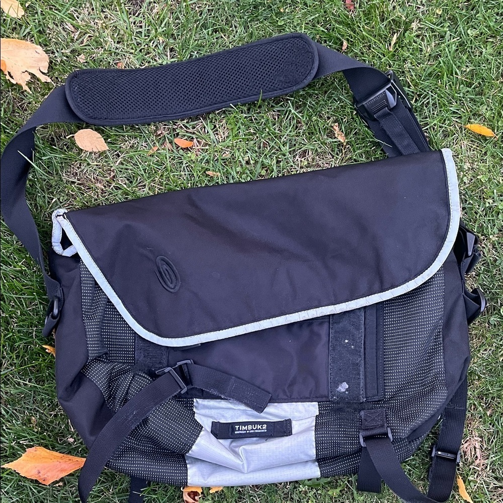 Timbuk 2 bag
